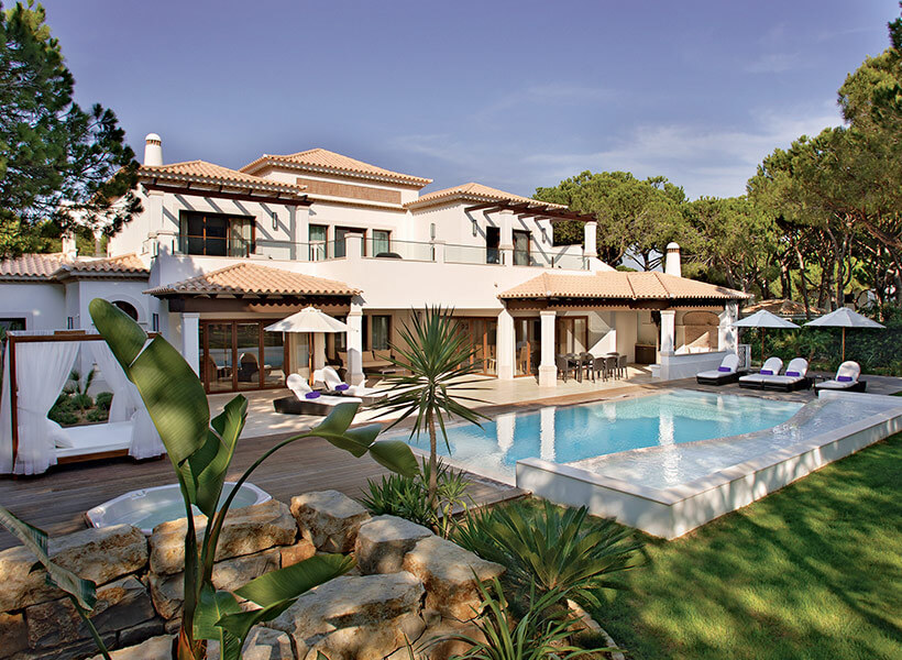 Central Algarve villa